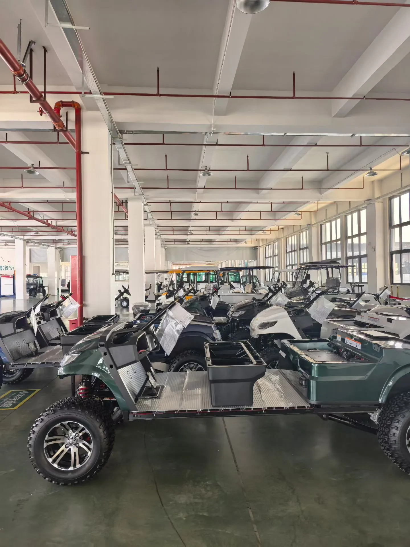 Cómo Elegir y Comprar Flotillas de Carritos de Golf en México para Uso Industrial y Comercial